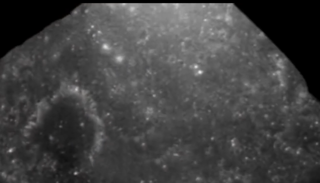 月球竟然是空心的!?宇航员:可能是外星科技的成果!(上)