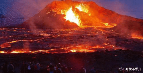 沉睡300年的富士山岩浆在活动，专家称富士山何时喷发都不足为奇