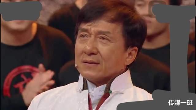 成龙|成龙再爆有私生子房祖轩，孩子妈是邓丽君，网友分析是假新闻