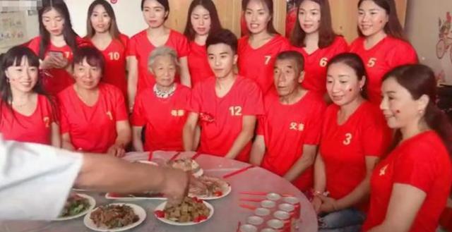 还记得11个姐姐凑32万为弟弟娶亲买房的事?还有后续,心酸又现实