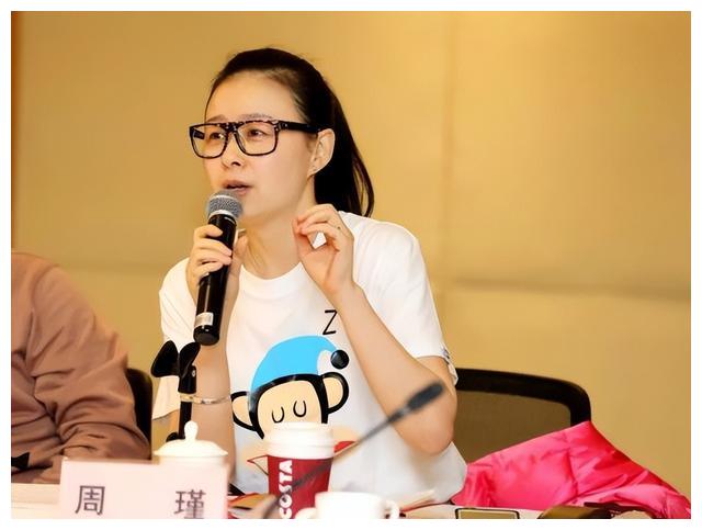 周瑾|东方卫视主持人排行榜,第一名是周瑾?她是一位老阿姨了啊