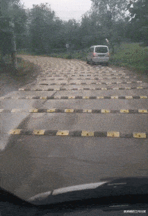 明星 ?“再好的发型也无法拯救颜值的差距！”太扎心了