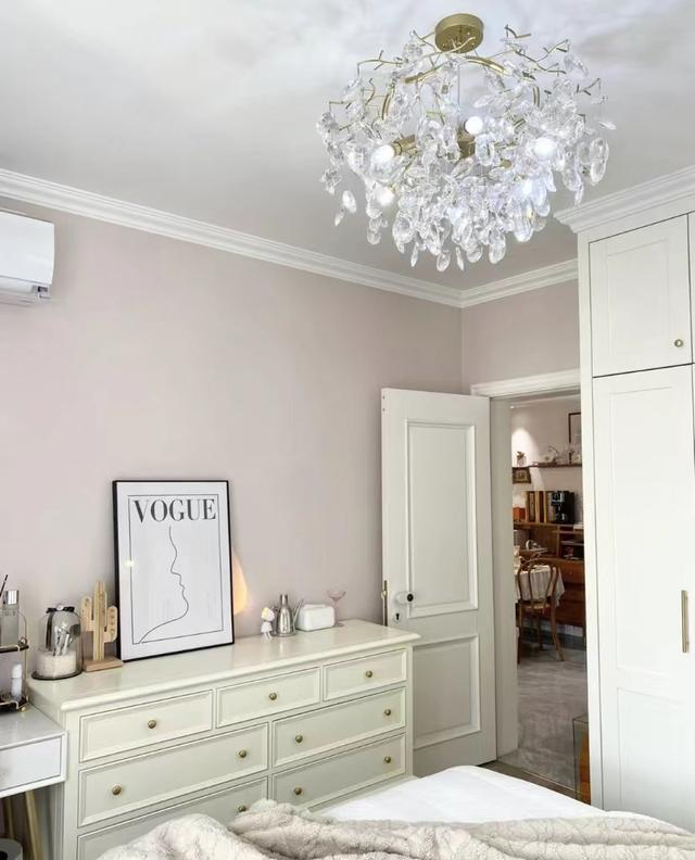 30岁独居女主拒绝“过度装修”,把74家装修得堪称教科书,超羡慕