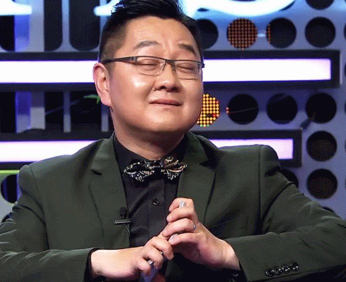 大学生|“央视名嘴”张绍刚:走到今天这个地步,怪不得别人