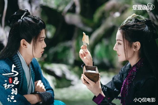 |2022被“硬捧”的10部剧都扑街了，高开低走最后都弃剧了