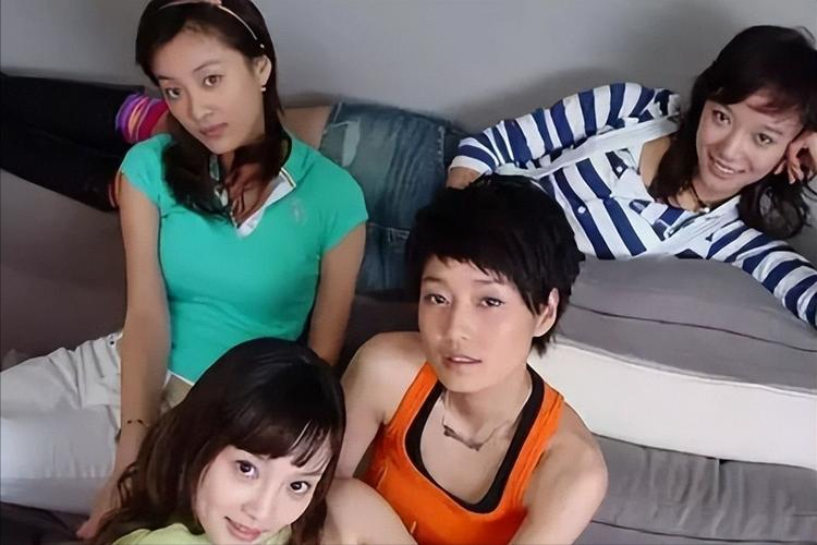 李小冉|知名女星李小冉,失恋后转身嫁闺蜜男友,新郎官:5个亿,随便花