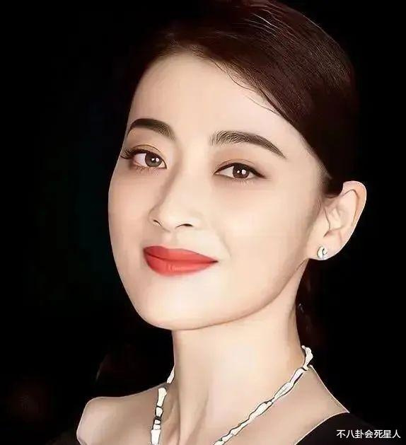 郝蕾|谁丑谁尴尬！当整容脸与天然脸一起演戏，差距一目了然