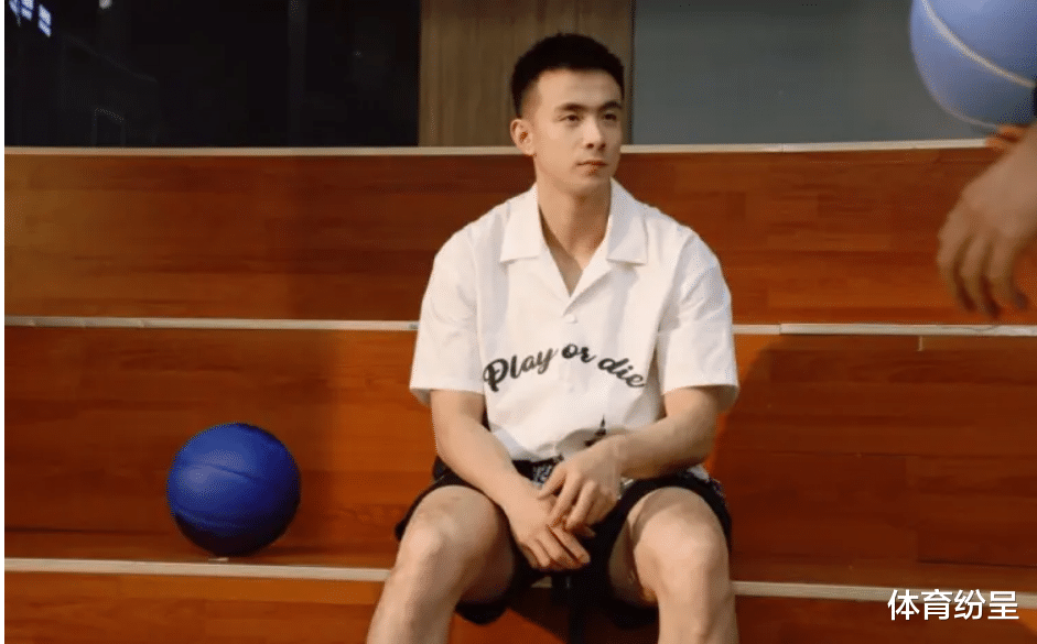 辽宁男篮|辽宁队第二巨头财富曝光，百万豪车+超级豪宅，娇妻演员相伴！