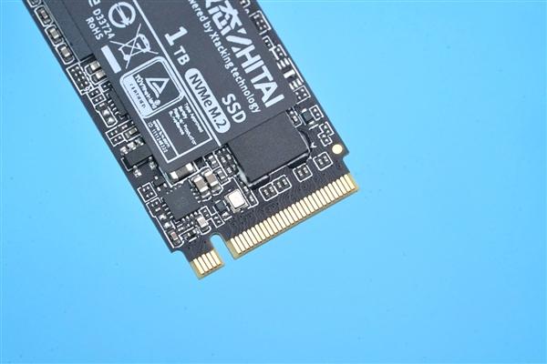 ssd|第三代NAND闪存加持 长江存储致态TiPlus5000 1TB SSD图赏