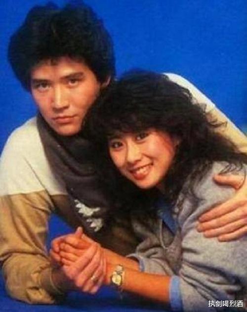 费翔|费翔：爱过3个顶级美女，自称一辈子不会结婚，他经历了啥？