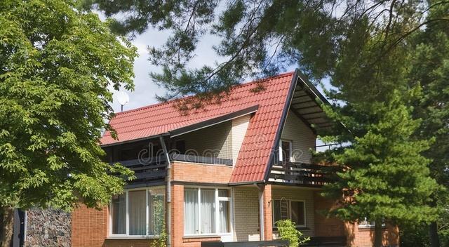 楼市|“返乡潮”出现,宁可回乡下也不在县城买楼,三个原因影响房价