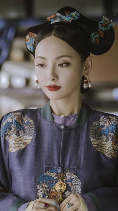 张嘉倪|张嘉倪甜蜜的婚姻早已摇摇欲坠，霸总买超的表演型人格藏不住了