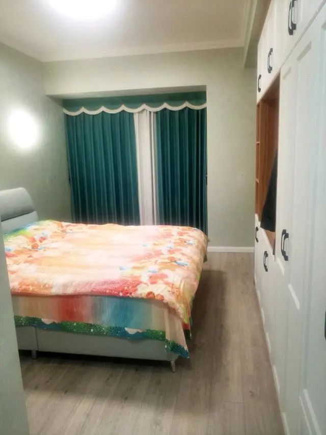 通风半年的小窝终于入住,越来越充满烟火气,装修不豪华,很舒适