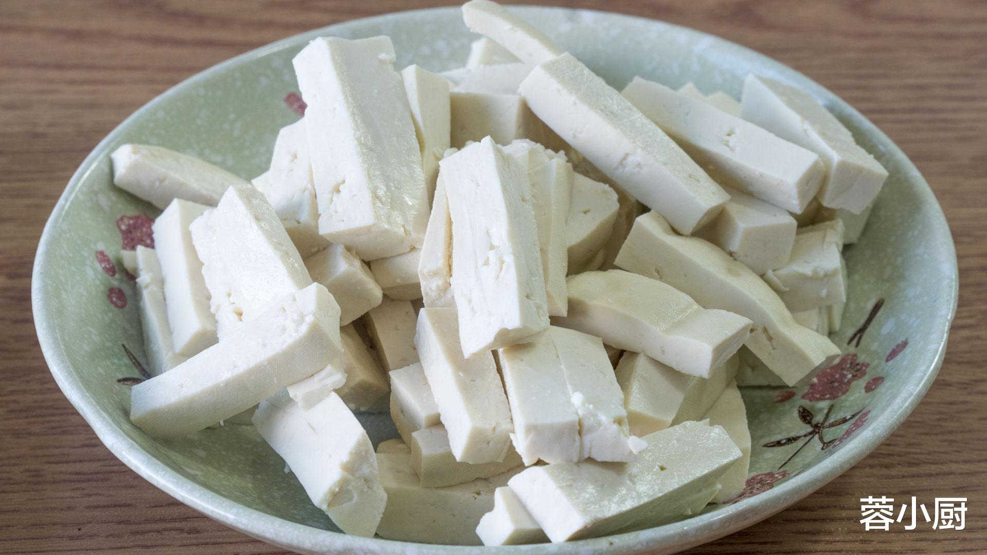 水果|秋天,女人要多吃4道菜,维C含量极高,营养防秋燥,皮肤好不显老