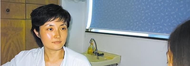 “甜美院长”王莹:大肆敛财后落马,与领导权色交易,一路升迁