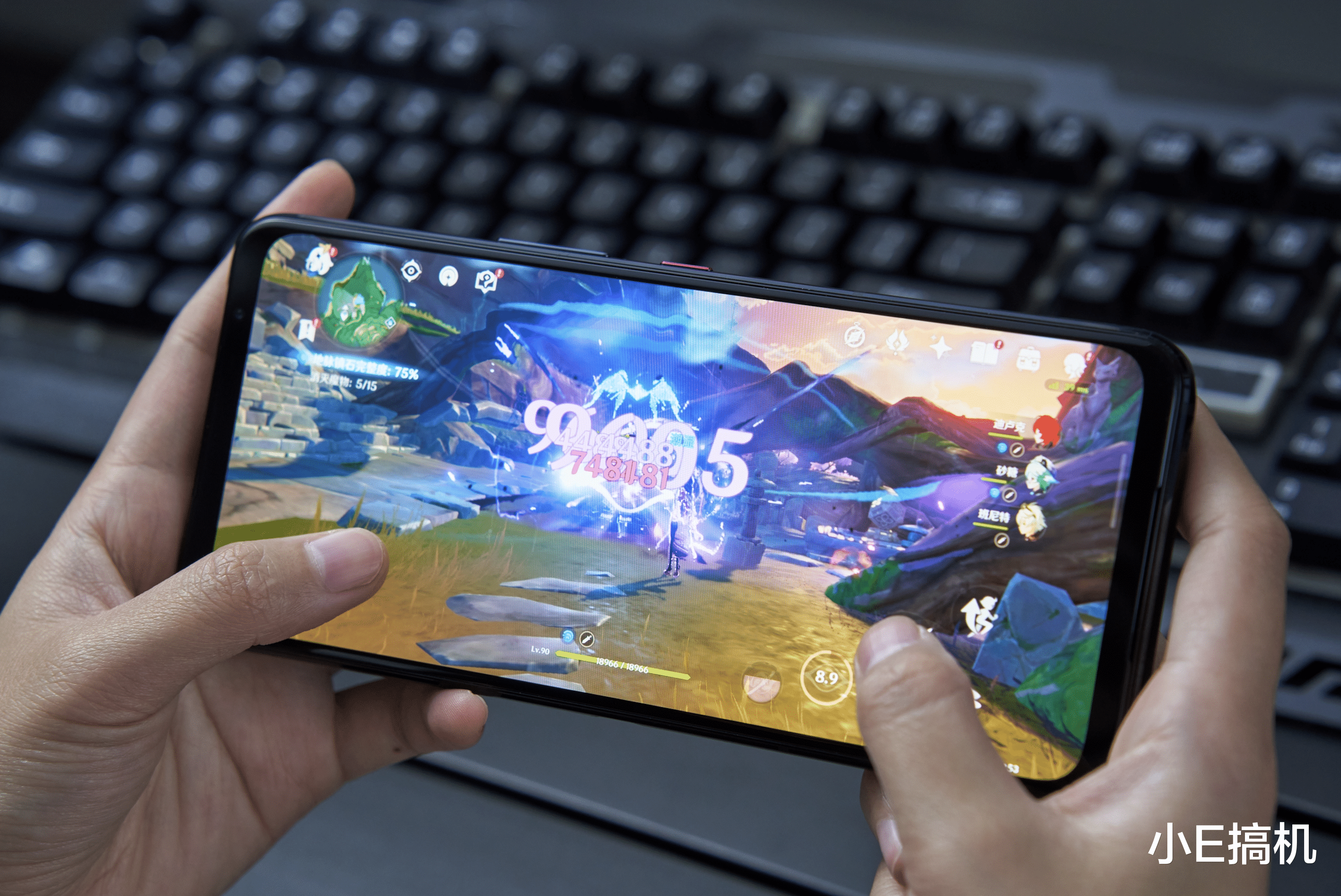 Google|手游玩家暑期换新机怎么选？深度分析两款骁龙8+游戏旗舰新品