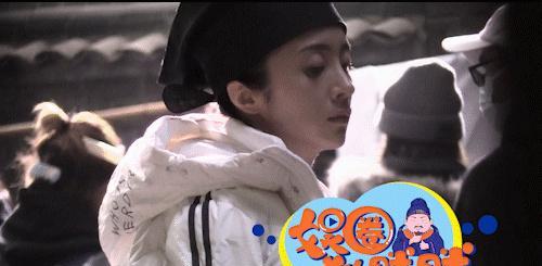 胡冰卿|胡冰卿新剧开机眼窝凹陷显老态现身片场双目无神面露疲色