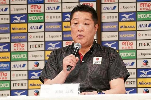 中田久美|不给前任留面子！真锅政义清空中田久美旧将，直言球队已跌入谷底