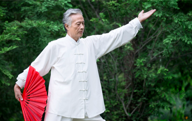 养生|国医大师雷忠义,88岁仍耳聪目明、动作矫健,他的养生秘诀送给你
