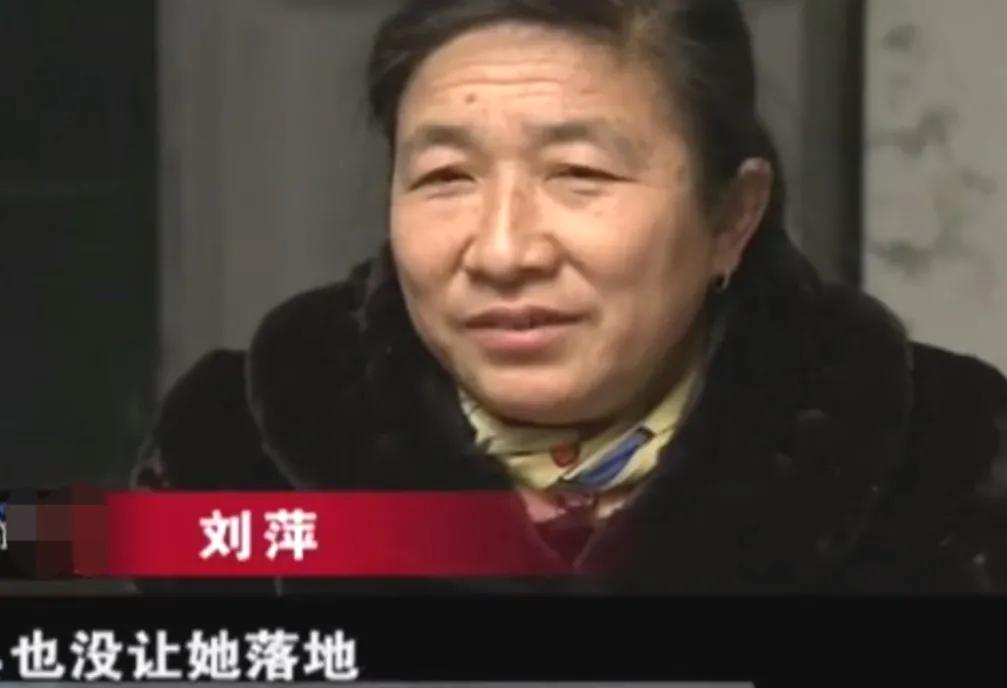 私奔男女旅馆产子,弃之不顾,把儿子留给房东抚养