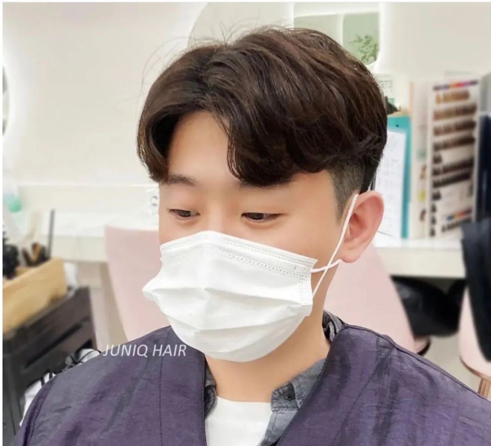 刘海 年轻男士发型这样剪,帅气还有型,容易找对象