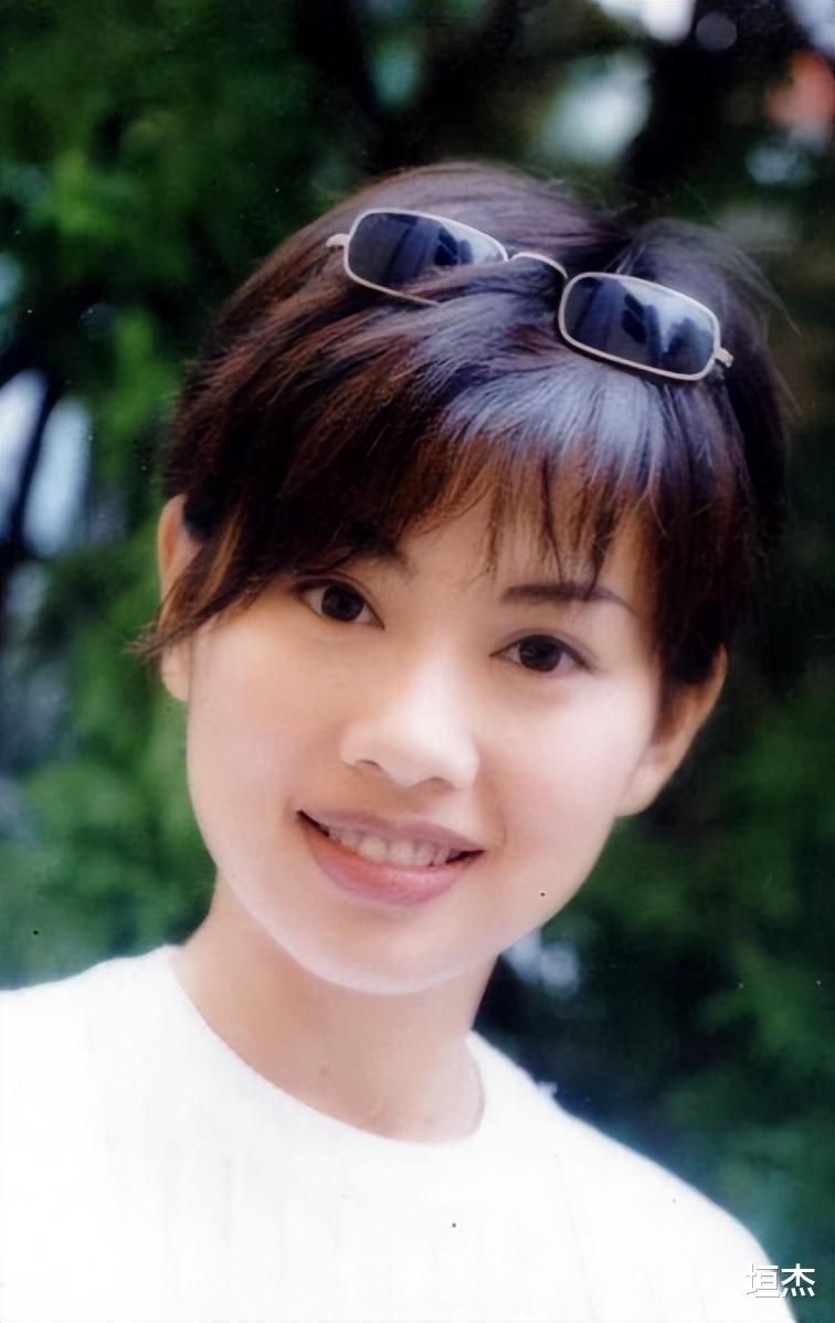 短发 能驾驭得了“短发”的女星，只服这10位，热巴等人就别硬上弓了