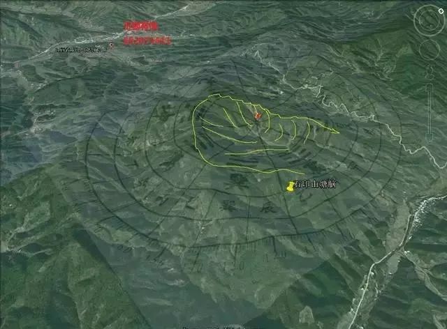 |高山龙穴峰为贵，砂围气聚旺丁贵！