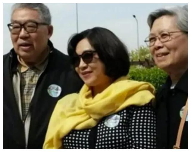 李连杰|同样是李连杰基因,利智的女儿和黄秋燕的女儿,差别怎么这么大