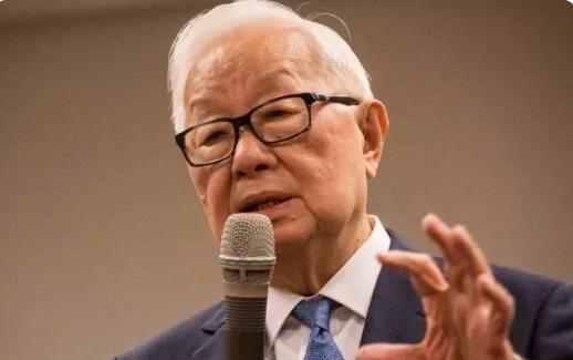 “抢走”台积电还不够，美国双管齐下，苹果生产线正加速撤出中国