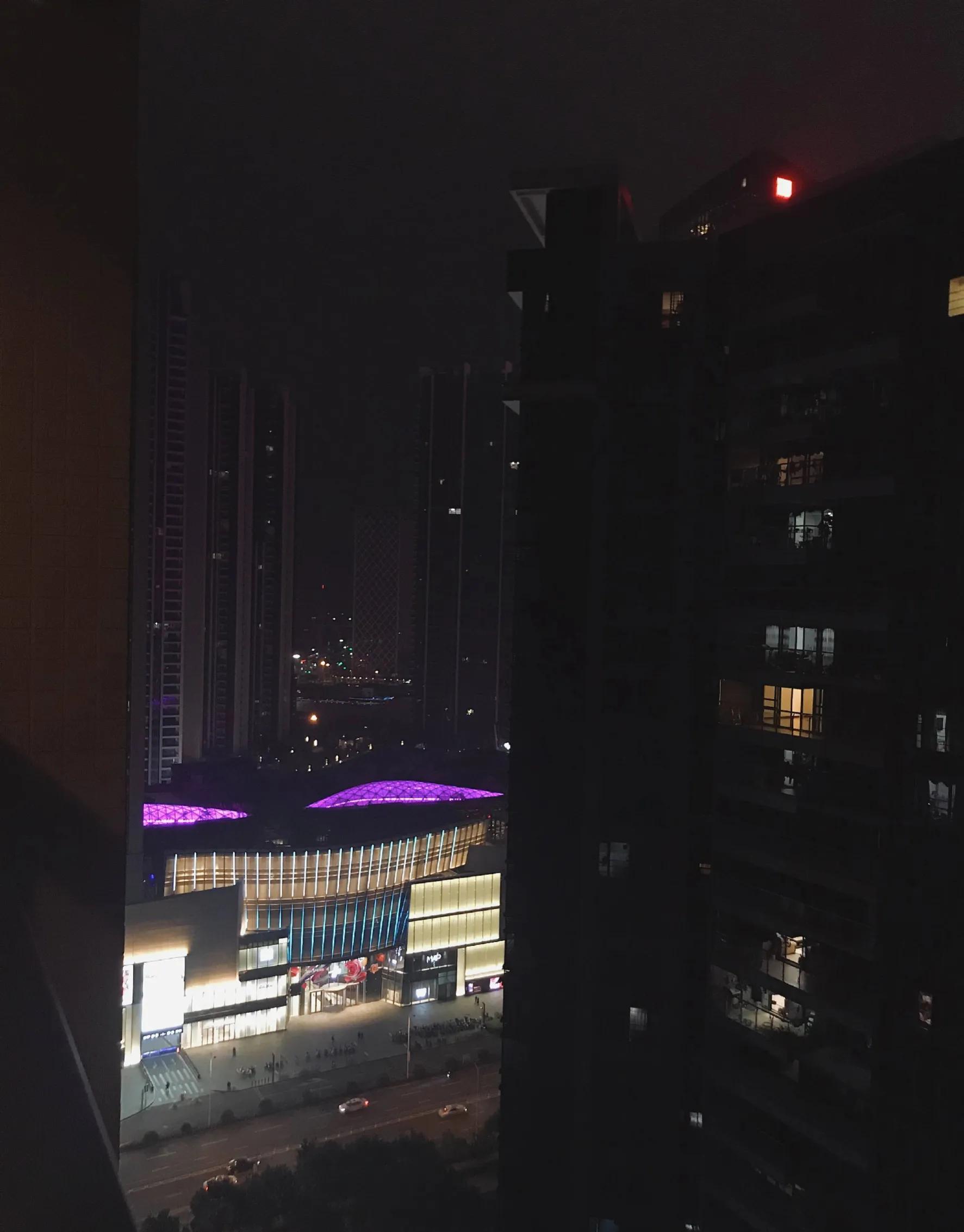 自驾|美女婚前辞职与男网友自驾放肆最后一轮，回家发现自己被果断抛弃