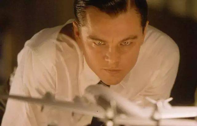 |全球公认的5大美男子:中国仅一人上榜,真是风度翩翩