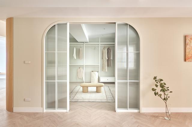 150㎡双主卧双主卫,退休夫妻的人生下半场:默契的“室友”关系!