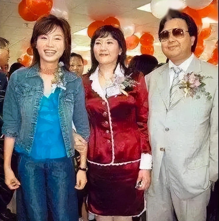 陈妙瑛|50岁陈妙瑛盼复出！退圈17年仍未婚，当富豪红颜24年与原配成姐妹