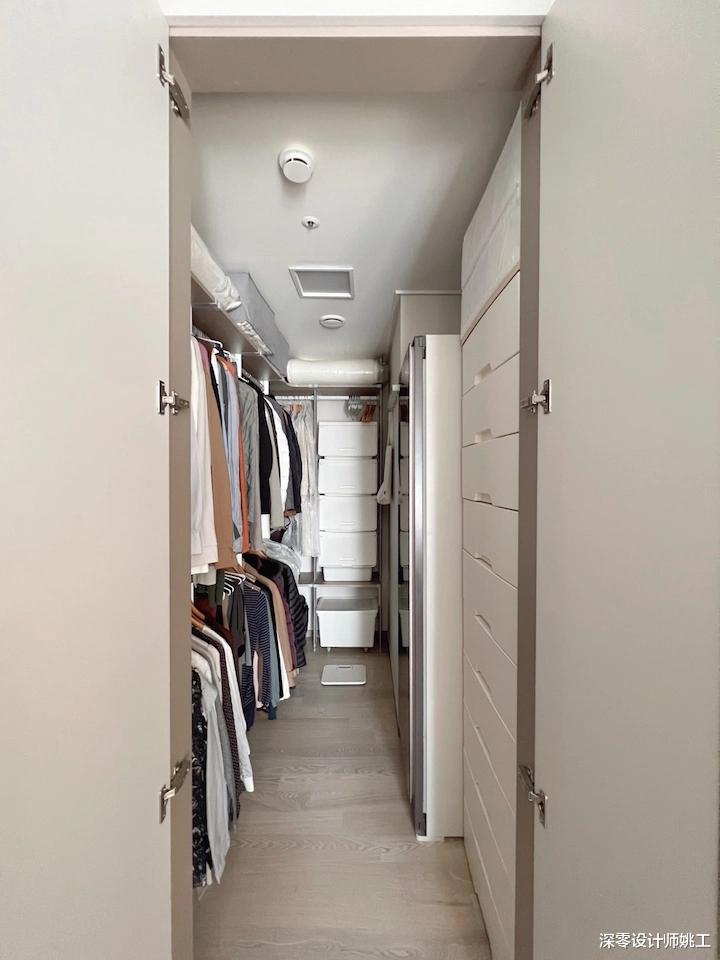 128㎡带三室两厅两卫,白+原木色调厨房,自带一股烟火气儿