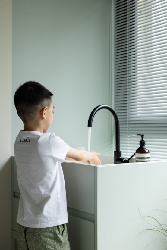 看完重庆90后小夫妻的160㎡房子,我家瞬间就不香了,太漂亮了!