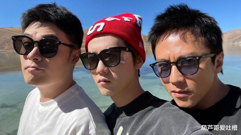 鹿晗|邓超深夜发博夸鹿晗，两人到底什么关系？