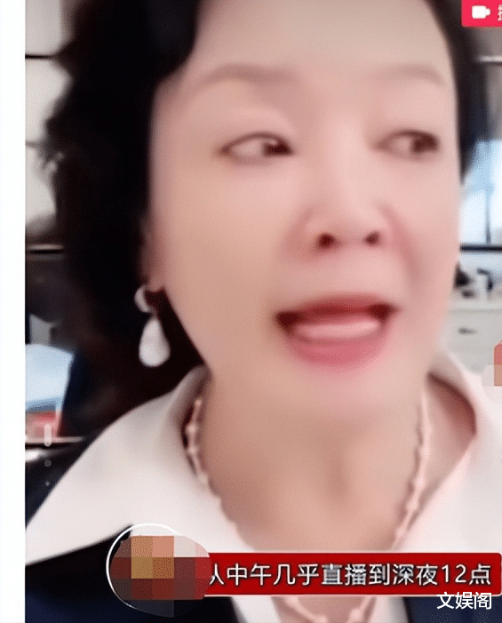 大S|继汪小菲烧床垫热搜后，大S经纪人否认还假床垫，床垫：我很无语