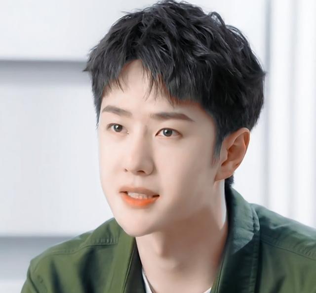 王一博|王一博代言升级,从高数量到精浓缩,商务价值持续飙升