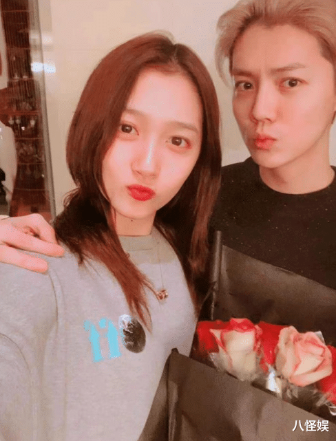 关晓彤|甜掉牙！鹿晗关晓彤久违合体，戴情侣帽聚餐后又一起回鹿晗家中