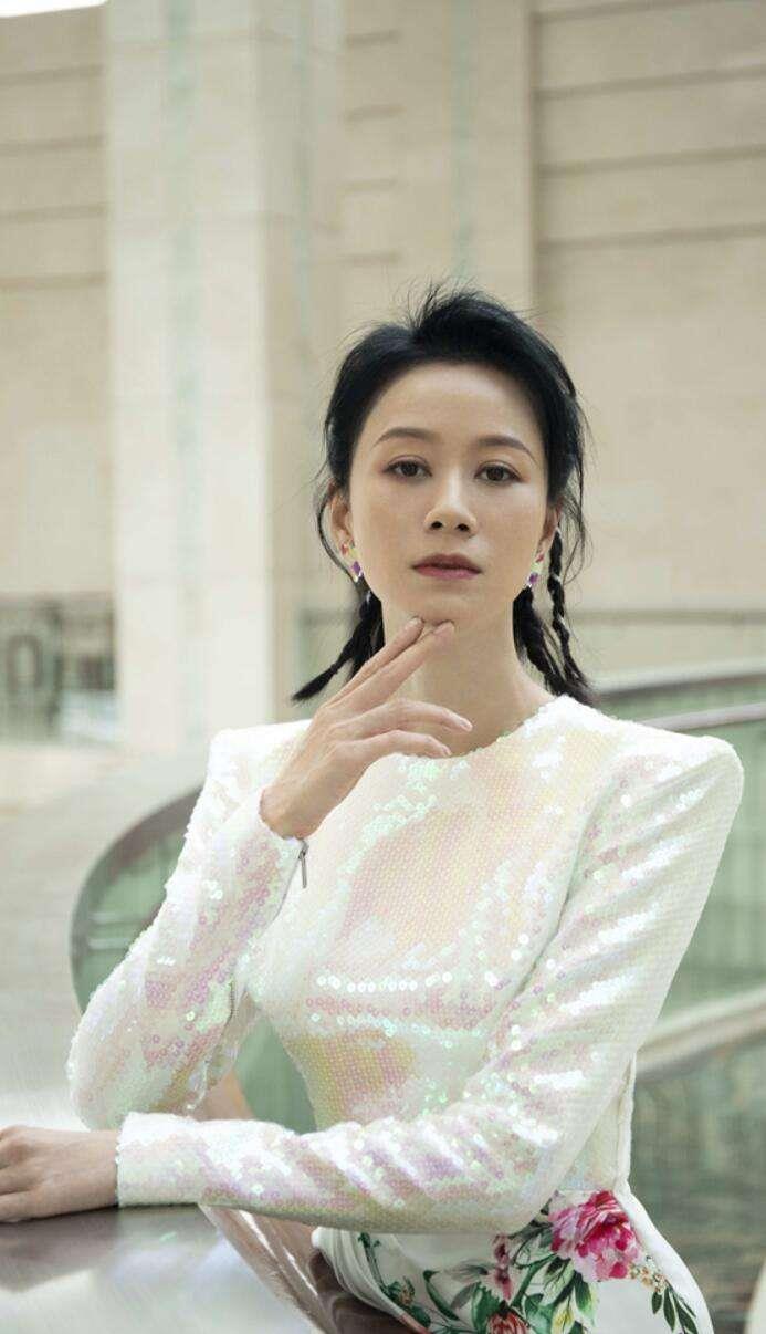 倪虹洁|王子文之后，倪虹洁也自曝：热恋中，有一个孩子！