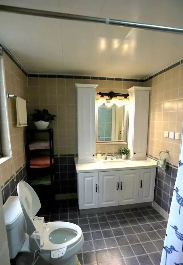 我家108平新房，入户玄关美呆了，装修花18万，朋友都说太值了！