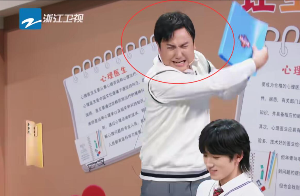 沈腾|真人秀都玩不好,更别谈演好戏,沈腾给18岁宋亚轩狠狠上了一课