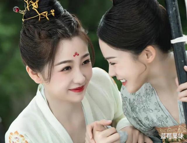 赵丽颖|2022年最受欢迎的8位女星，其中三个姓赵，虞书欣也意外上榜