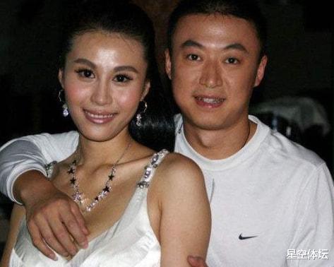 马琳|记得马琳前妻吗？分得千万资产后嫁金融学霸，与老公在美国生2娃