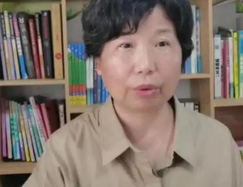 奇奇|姚威与父母认亲两周年，田静直播回忆过往，称许敏抱住奇奇就哭了