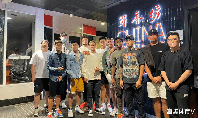 上海男篮|正式确定！中国男篮新星重返老东家 未来让人期待