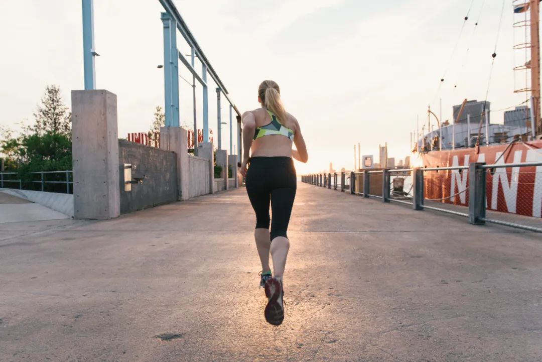 跑步|只是为了健康的话，一般跑多少公里为好？