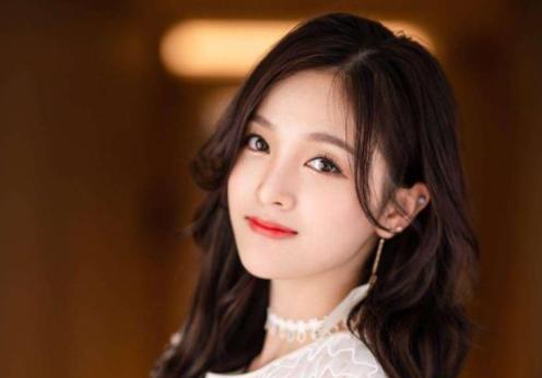 长街长|《长街长》主角又换了，一次比一次年轻，但是，从没让人失望