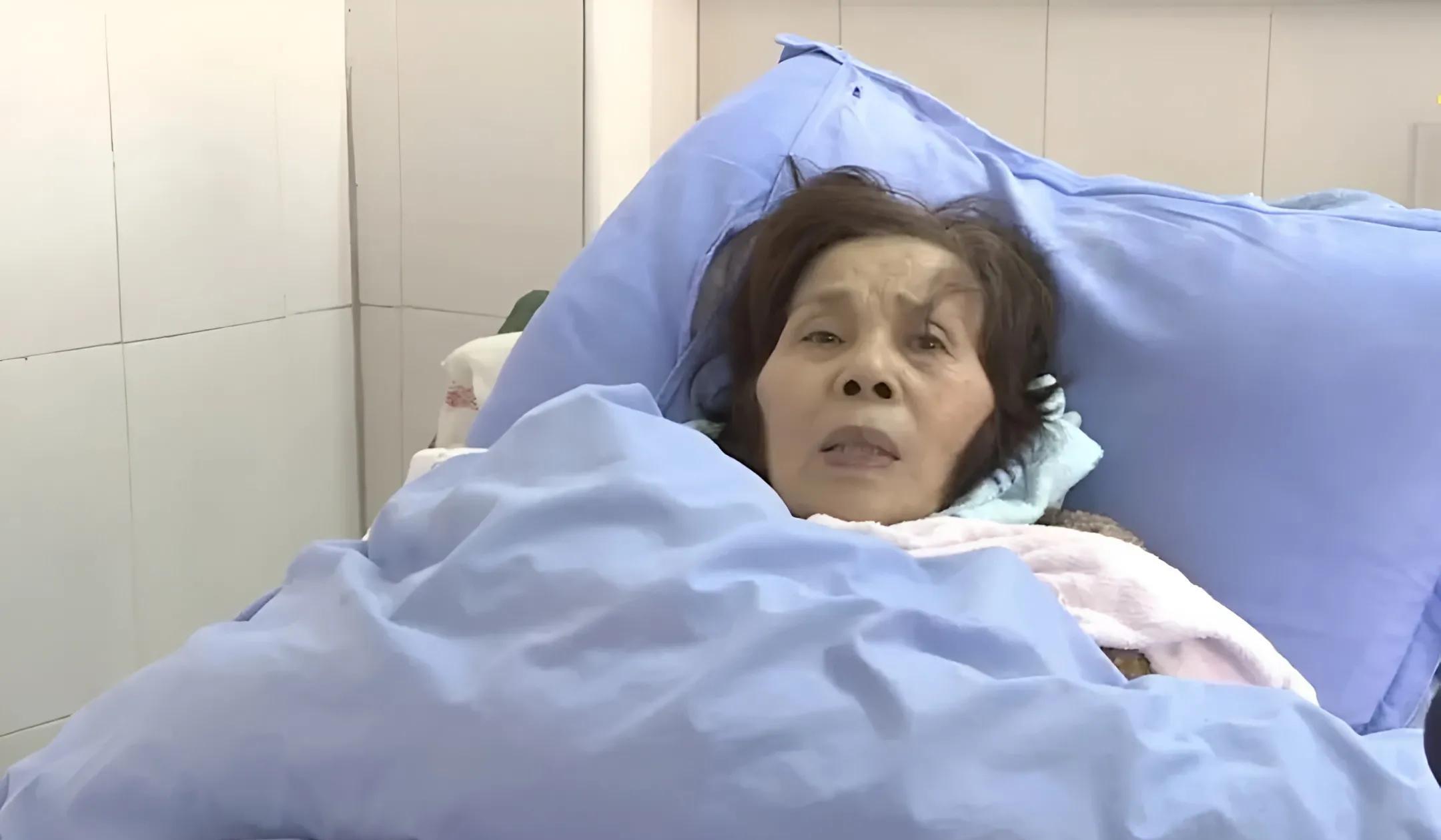 女子抛夫弃子离家出走30年,经历成谜,再回家已是癌症晚期
