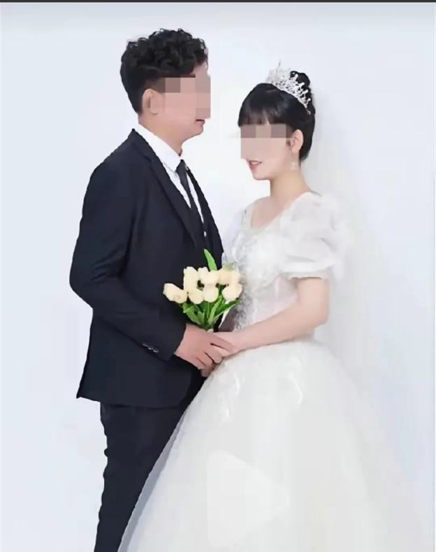 河南永城,一男子在别人的介绍下,认识了女子宁女士,二人互生情愫,很快就建立了恋爱关系